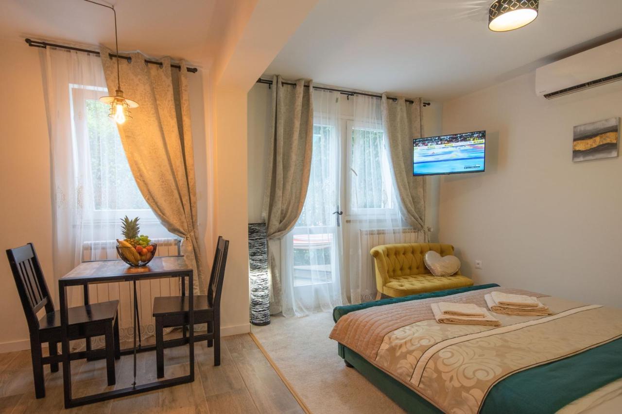 Wellness Studio D'Or - Exclusive New Apartment With Whirlpool, Sauna, Sunny Terrace, Private Parking Poreč Exteriör bild